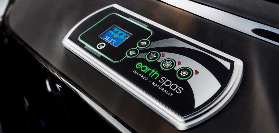 Energy-efficient hot tub design